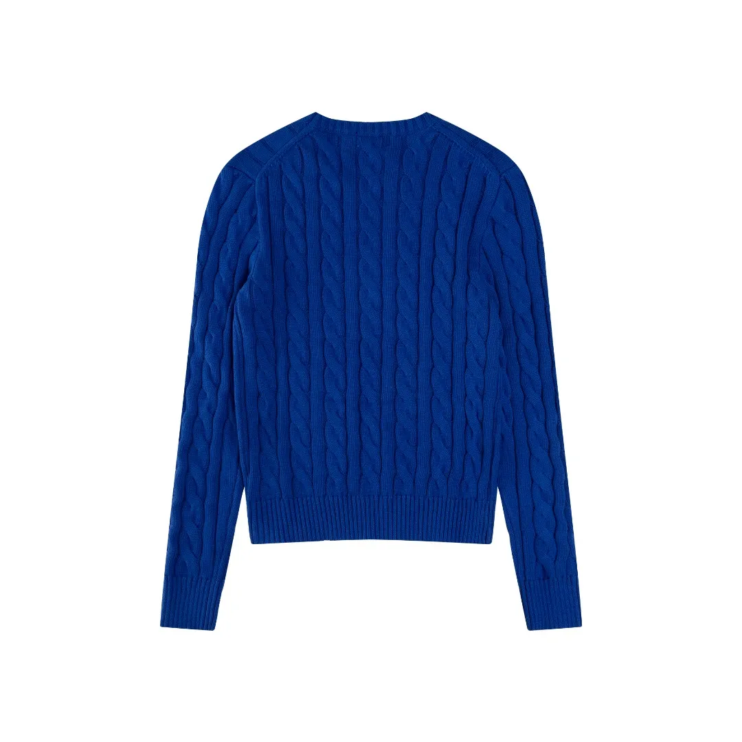 P220 #R91 RALPH LAUREN Ralph Lauren fourteen colors classic small label embroidery round neck pullover cable cardigan sweater men's top, high-density LOGO embroidery on the chest, original customization of tag accessories. Made of pure cotton yarn, pure cotton is skin-friendly and comfortable, small label war horse embroidered twist button round neck sweater 🐎 high quality, follow the blogger to learn how to wear it! Let’s buy a Ralph Lauren cable sweater. It’s a super hard-to-find series after it became popular. It’s hard to find one on the official website. It’s simple and practical to wear, with a lazy and loose feel. The thickened fabric has more texture, feels soft and delicate, and has a loose fit. Whether worn alone or layered, you can wear different styles of fashion with just one piece!   Size：XS S M L Sleeve length: 59/60/61/62/63